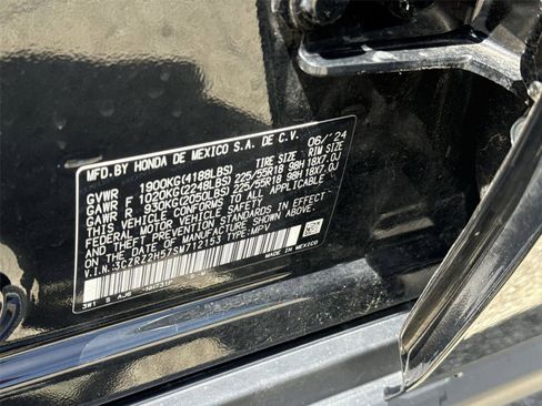 Used 2025 Honda HR-V Sport image 32