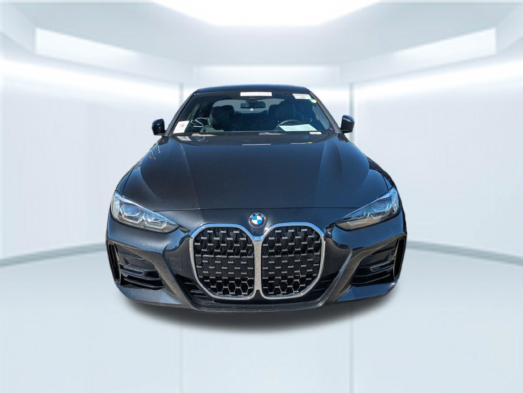 Used 2022 BMW 430i Coupe w/ M Sport Package RWD image 4