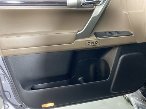 Certified 2023 Lexus GX 460 Luxury image 25