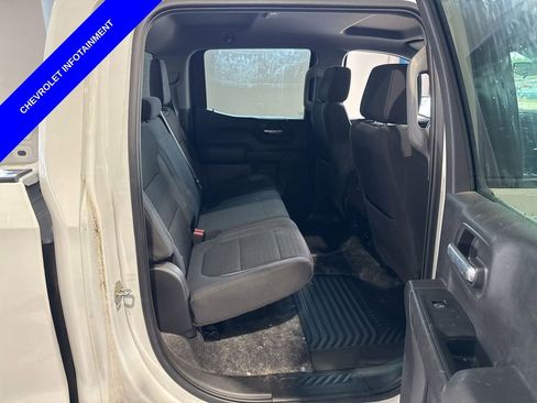 Used 2022 Chevrolet Silverado 1500 Custom w/ Safety Confidence Package AWD/4WD image 11