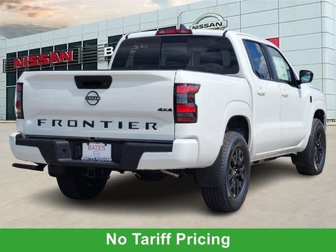 New 2026 Nissan Frontier SV w/ Tow Package image 3