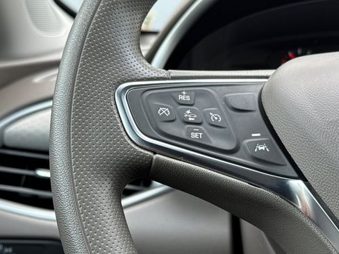 Used 2024 Chevrolet Malibu LT image 26