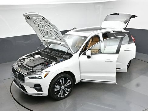Used 2023 Volvo XC60 B5 Ultimate w/ Climate Package AWD/4WD image 52