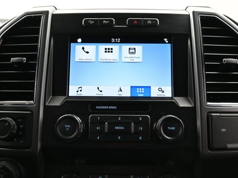 Used 2019 Ford F150 XLT image 35