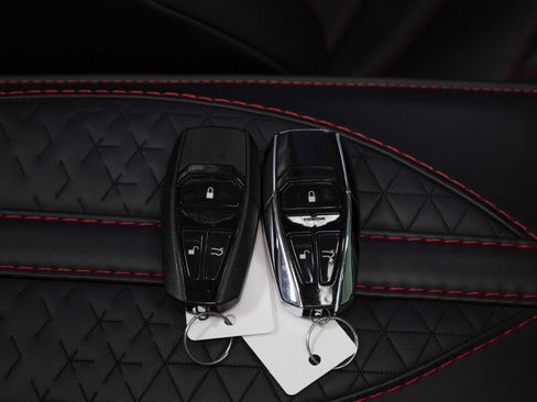 Used 2022 Aston Martin DBS Superleggera Volante RWD image 51