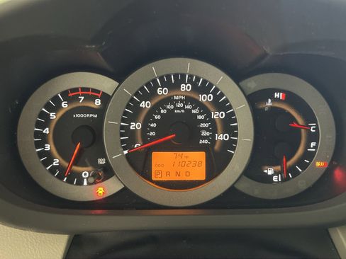 Used 2012 Toyota RAV4 Limited w/ Premium Plus Value Pkg AWD/4WD image 18