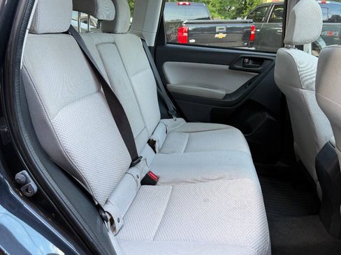 Used 2016 Subaru Forester 2.5i Premium w/ All-Weather Package AWD/4WD image 21