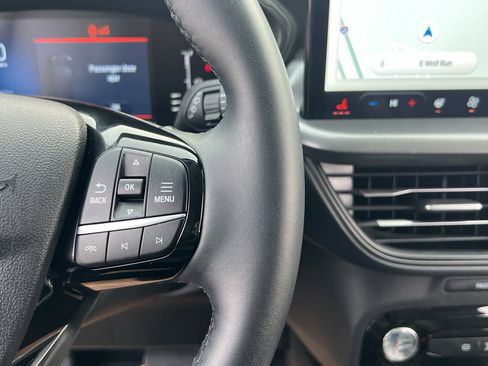 Used 2023 Ford Escape SE w/ Class II Trailer Tow Package image 32