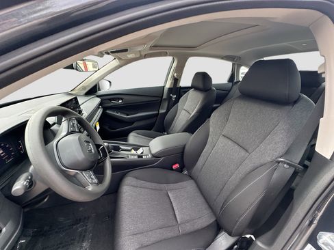 New 2025 Honda Accord SE image 15