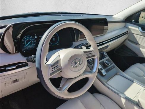 Used 2024 Hyundai Palisade Calligraphy FWD image 9