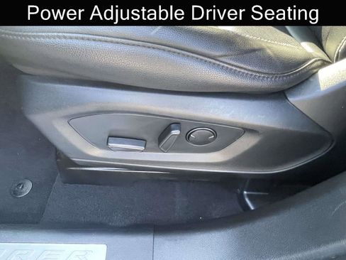 Used 2023 Ford Explorer Limited AWD/4WD image 13