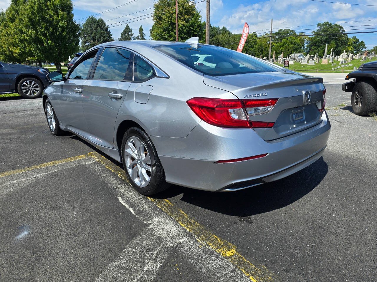 Used 2019 Honda Accord LX image 5