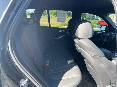 Used 2019 BMW X5 xDrive40i w/ Premium Package 2 AWD/4WD image 27
