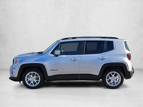 Used 2021 Jeep Renegade Latitude w/ Sun & Sound Group FWD image 9