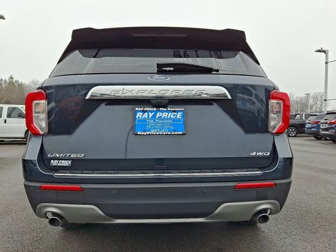 Certified 2023 Ford Explorer Limited w/ Limited Technology Package image 5