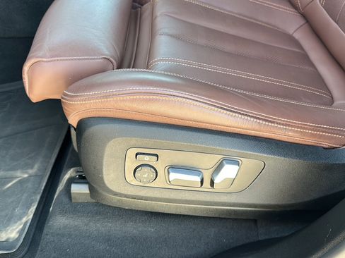 Used 2022 BMW X5 xDrive40i w/ Executive Package image 15