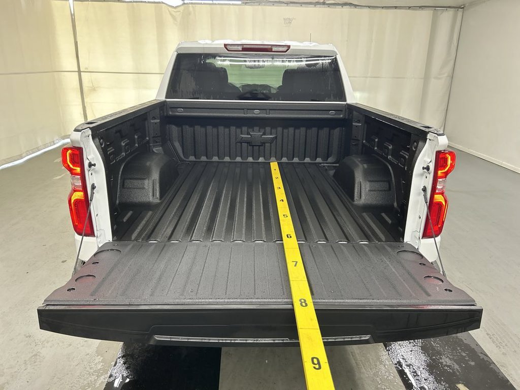 New 2026 Chevrolet Silverado 1500 RST AWD/4WD image 9