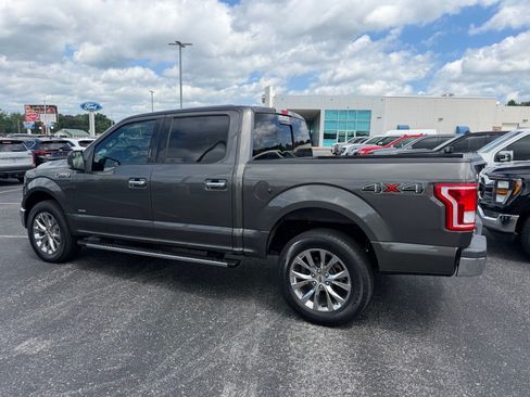 Used 2017 Ford F150 XLT w/ Equipment Group 302A Luxury AWD/4WD image 6