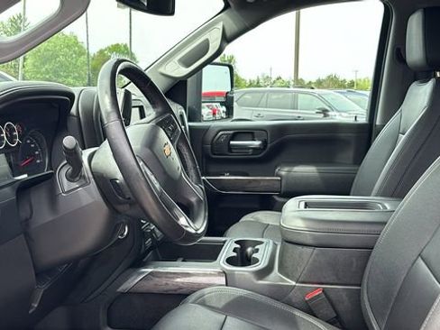 Used 2022 Chevrolet Silverado 2500 LTZ w/ LTZ Plus Package AWD/4WD image 23