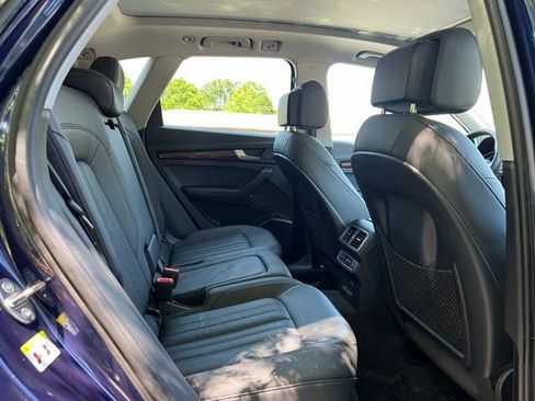 Used 2018 Audi Q5 2.0T Premium Plus w/ Premium Plus Package AWD/4WD image 19