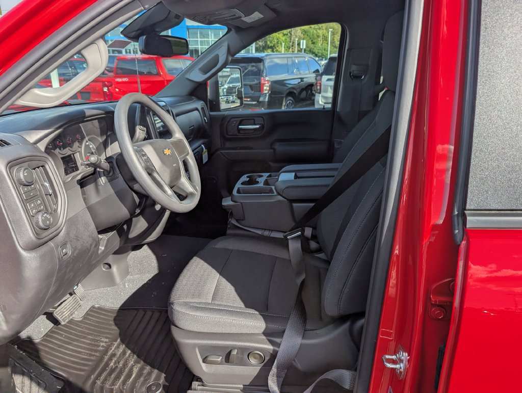 New 2026 Chevrolet Silverado 2500 Custom w/ Custom Value Package AWD/4WD image 12