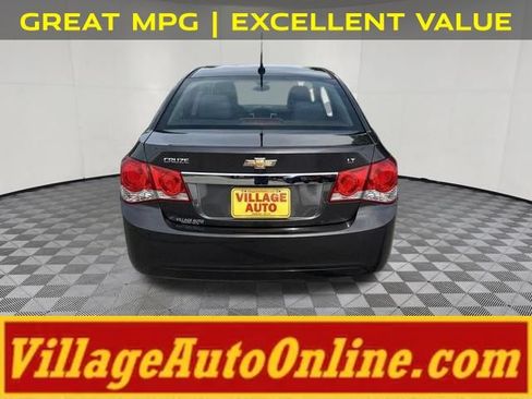 Used 2014 Chevrolet Cruze LT FWD image 3