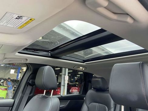 Used 2024 MAZDA CX-90 3.3 Turbo w/ Premium Package image 19