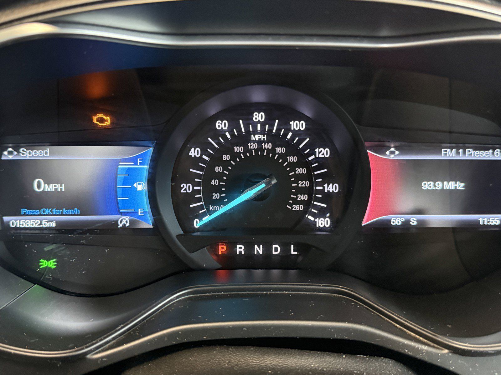 Used 2020 Ford Fusion SE FWD image 10