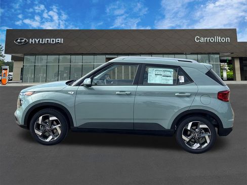 New 2026 Hyundai Venue SEL FWD image 9