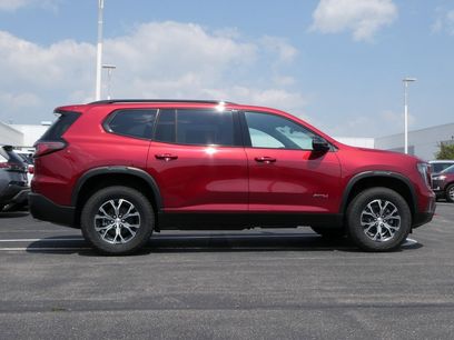 New 2025 GMC Acadia AT4 w/ Luxury Package