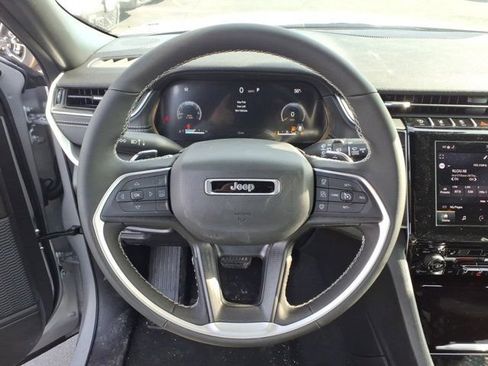 New 2026 Jeep Grand Cherokee Laredo X AWD/4WD image 12