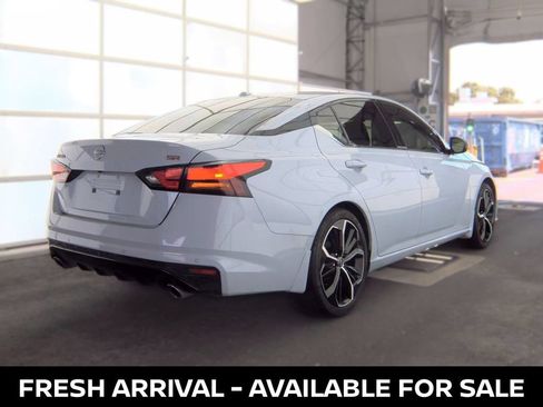 Used 2024 Nissan Altima 2.5 SR FWD image 4
