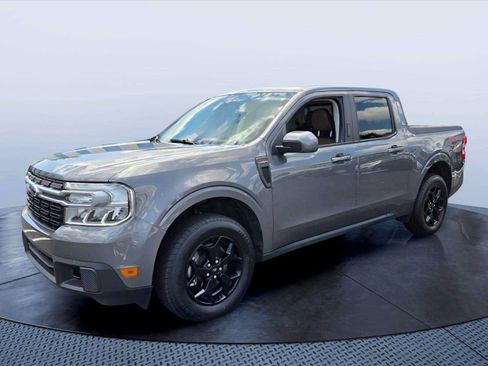 Used 2023 Ford Maverick Lariat w/ Lariat Luxury Package AWD/4WD image 2