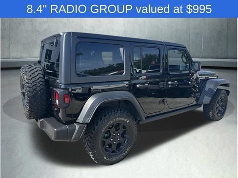 Used 2023 Jeep Wrangler Unlimited w/ Cold Weather Group AWD/4WD image 7