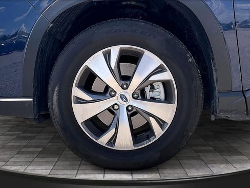 Certified 2024 Subaru Ascent Premium w/ Convenience Package AWD/4WD image 5