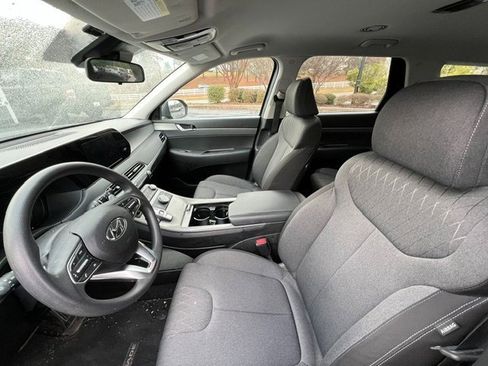 Used 2019 Hyundai Santa Fe FWD image 8