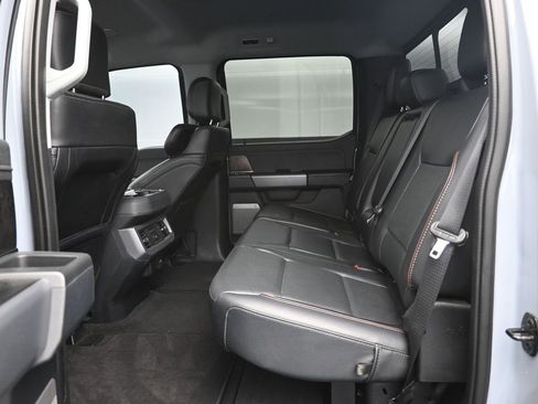 Used 2024 Ford F350 Lariat w/ Lariat Ultimate Package AWD/4WD image 27