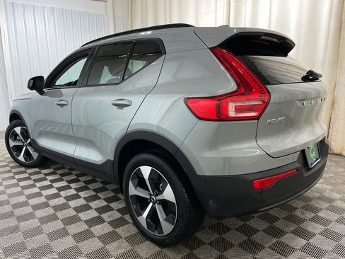 Used 2026 Volvo XC40 B5 Plus w/ Protection Package Premier image 20