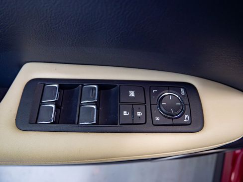 Used 2022 Lexus RX 450h AWD w/ Premium Package image 23