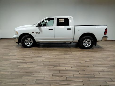 Used 2023 RAM 1500 Classic SLT w/ Protection Group AWD/4WD image 18