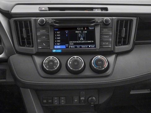 Used 2018 Toyota RAV4 LE w/ All Weather Liner Package AWD/4WD image 7