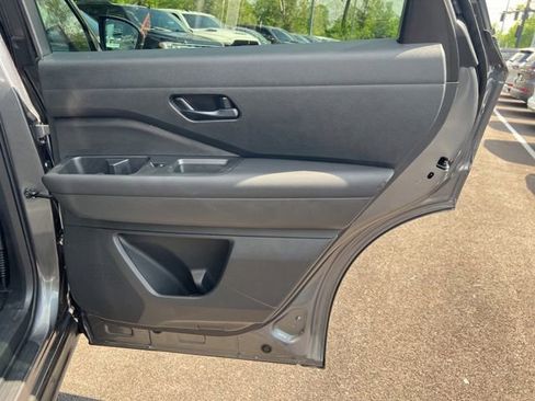 Used 2025 Nissan Pathfinder Rock Creek AWD/4WD image 27
