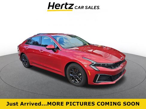 Used 2025 Kia K5 LXS image 1