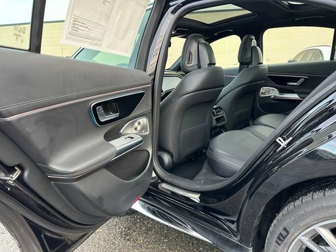 Used 2025 Mercedes-Benz E 53 AMG e 4MATIC Sedan image 15