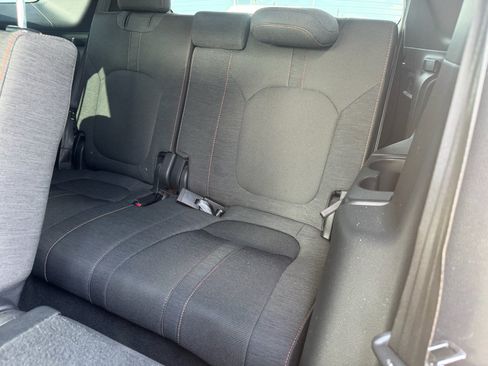 Certified 2025 Honda Pilot Sport image 27