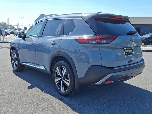 Certified 2023 Nissan Rogue SL AWD/4WD image 6