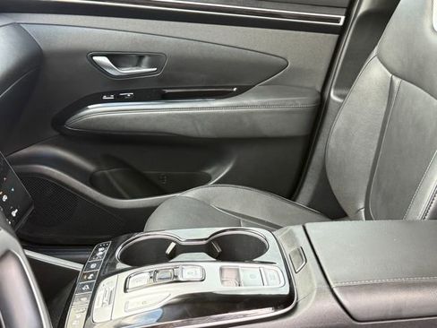 Used 2022 Hyundai Tucson Limited FWD image 9