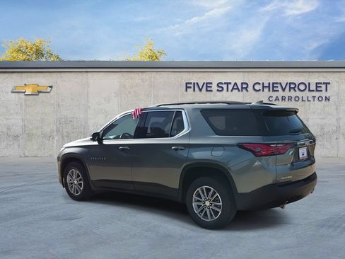 Used 2023 Chevrolet Traverse LT FWD image 6