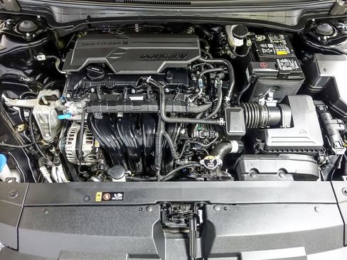 Used 2025 Kia K4 LXS image 30