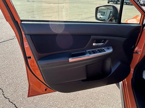 Used 2015 Subaru Crosstrek 2.0i Premium AWD/4WD image 14